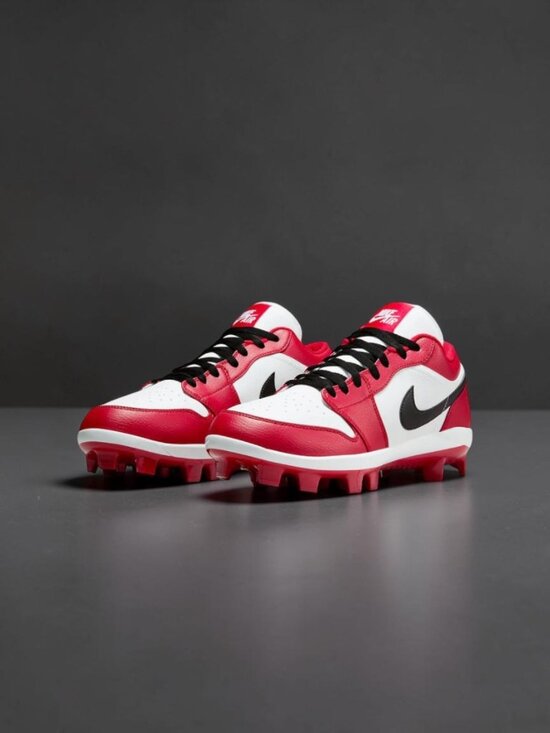 Air Jordan 1 Retro MCS Low \'Chicago\' Mens Baseball Cleats Size 14 CJ8524 611 NEW main image 4